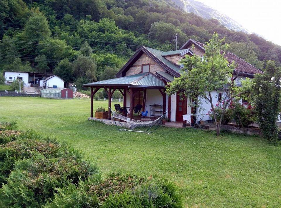 Apartmani Jovanovic Перучац Екстер'єр фото