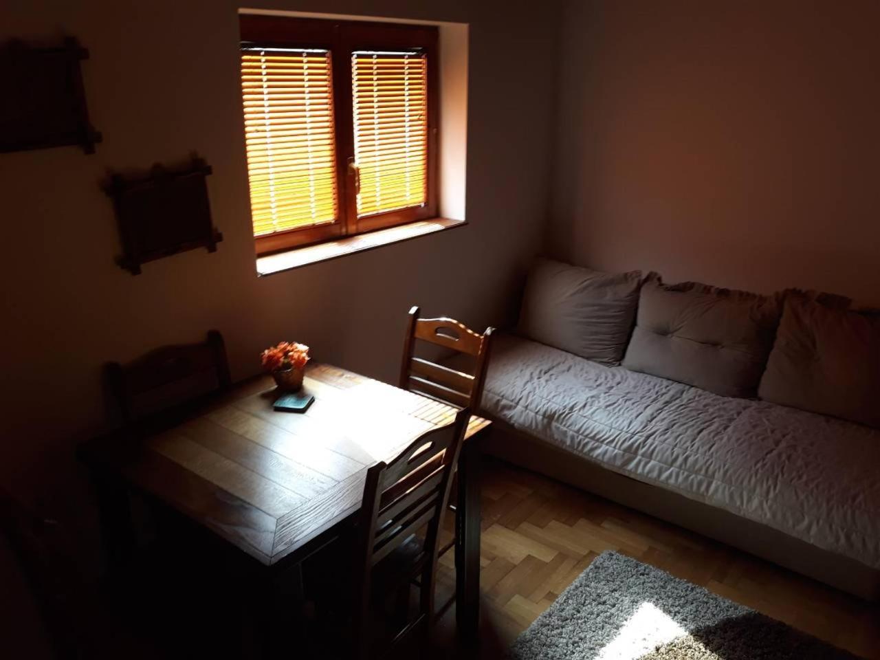 Apartmani Jovanovic Перучац Екстер'єр фото